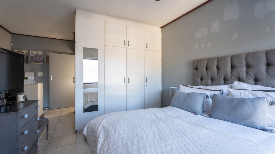 To Let 3 Bedroom Property for Rent in Paarl Central East Western Cape